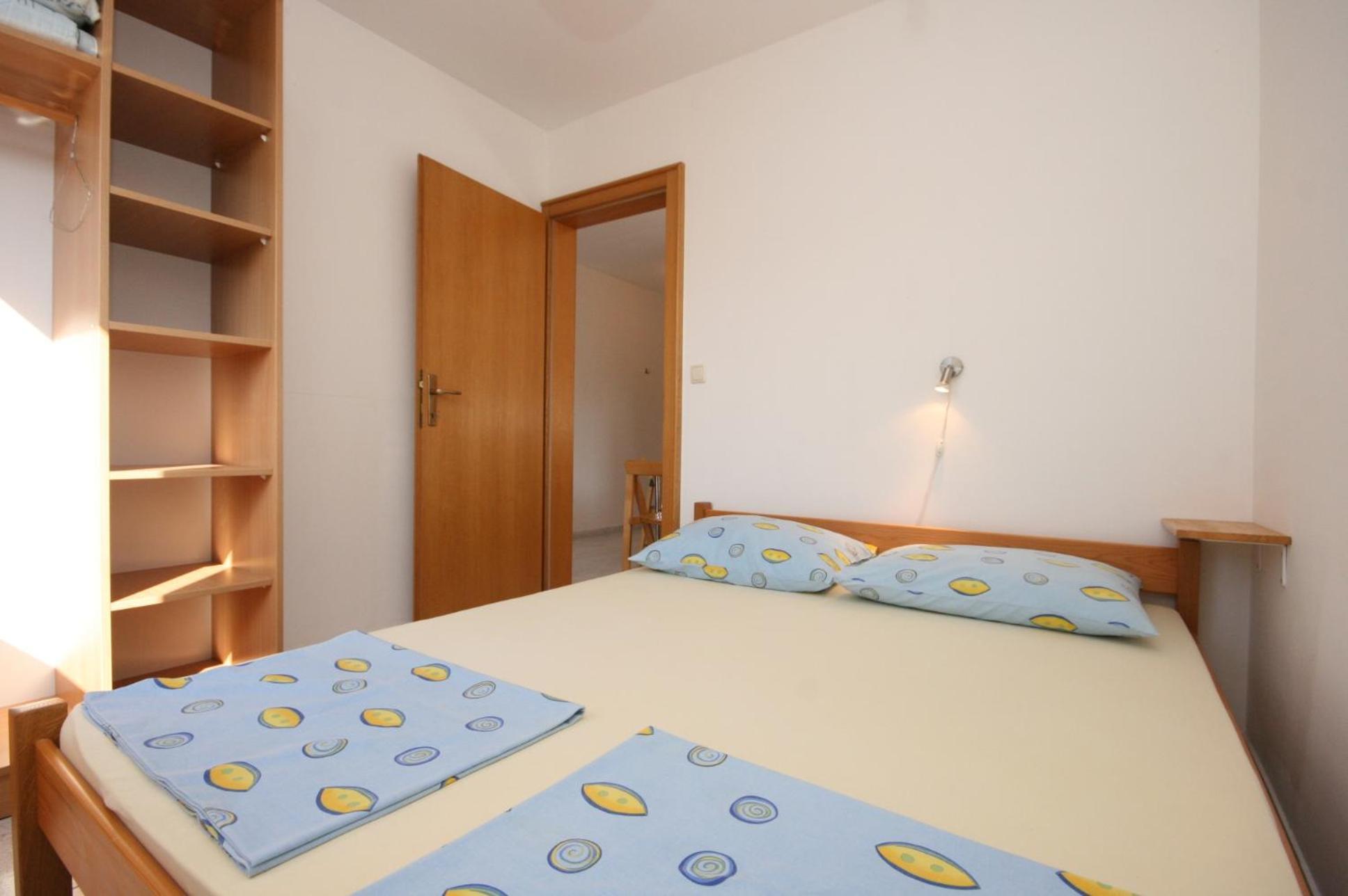 Apartments With A Parking Space Mandre, Pag - 6405 Kolan Habitación foto
