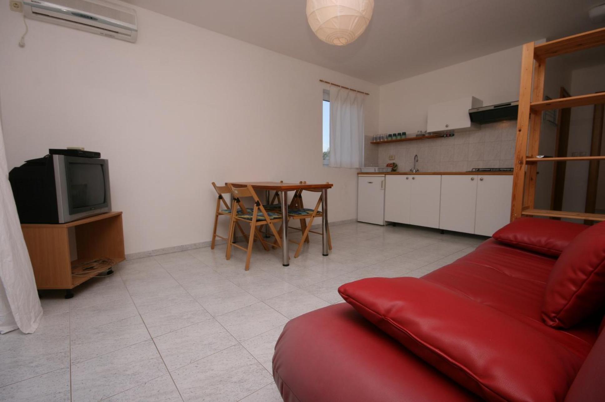 Apartments With A Parking Space Mandre, Pag - 6405 Kolan Habitación foto