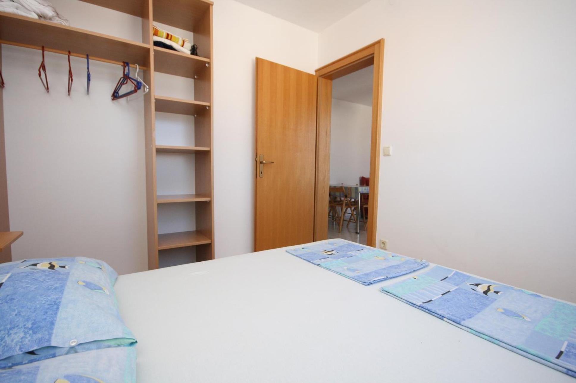 Apartments With A Parking Space Mandre, Pag - 6405 Kolan Habitación foto
